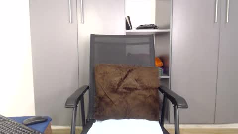 Melina online show from May 11, 2:45 pm