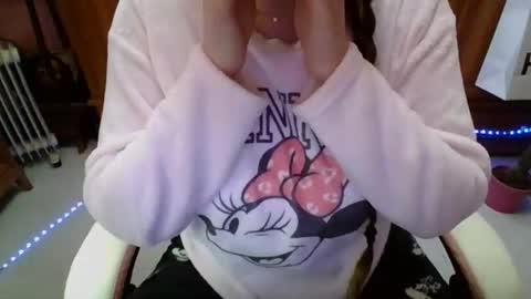 sexymisss24 online show from May 8, 9:26 am