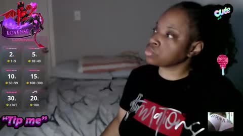 SexyMona online show from November 13, 5:43 am