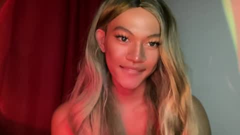 LIEZEL online show from June 16, 4:00 pm