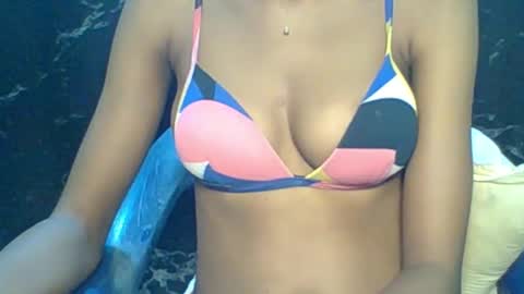 sexypussy000 online show from January 16, 9:57 pm