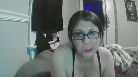 sexystripper69 online show from April 14, 11:52 pm