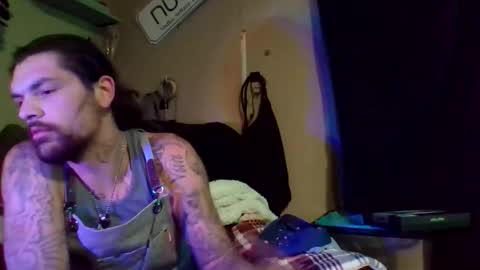sexytillygurl online show from May 19, 6:53 am