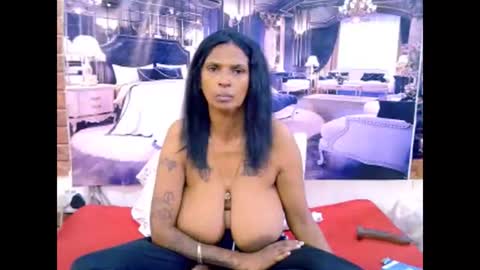 sexyva4u2luv online show from April 11, 6:40 am