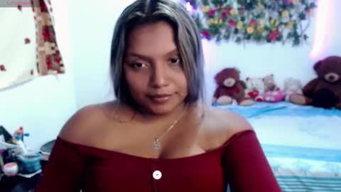 sexyvaldiry online show from February 4, 6:27 pm