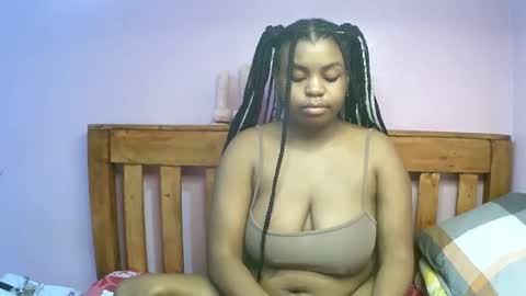 sexyyred_ online show from June 4, 1:00 am