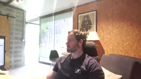 shad0w_hunter online show from February 27, 2:21 pm