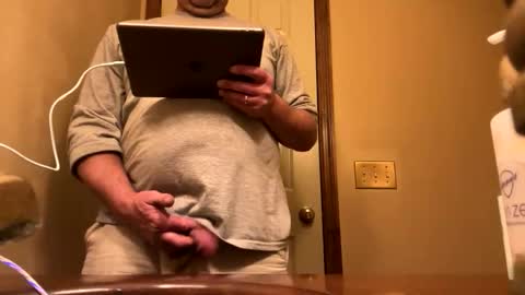 shadystl online show from May 24, 6:31 am
