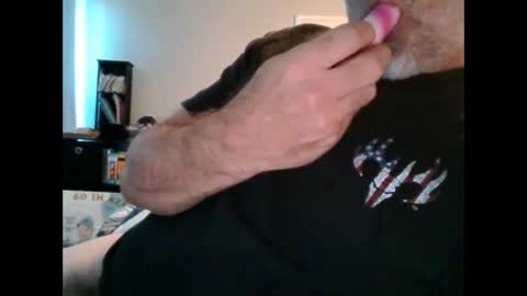 Snapshot of shakeyman889 chatting on December 7, 3:47 pm shakeyman889 online show from December 7, 3:47 pm
