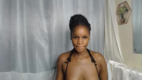 Snapshot of shaky396294 chatting on October 5, 5:20 pm shaky xxx online show from October 5, 5:20 pm