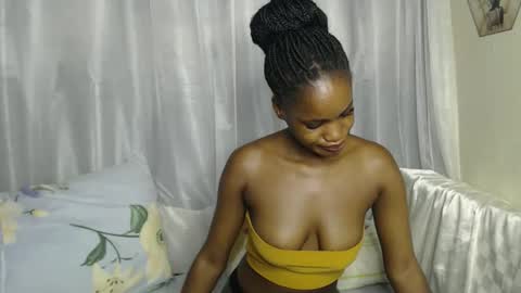 Snapshot of shaky396294 chatting on October 12, 1:31 am shaky xxx online show from October 12, 1:31 am