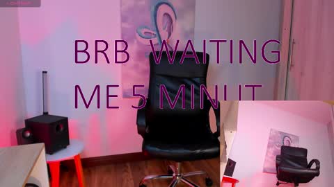 Snapshot of shanabellucy chatting on September 18, 9:08 pm onlyfans shanabellucy online show from September 18, 9:08 pm