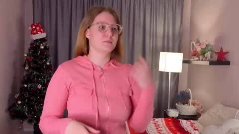 Stacy online show from January 15, 6:50 pm