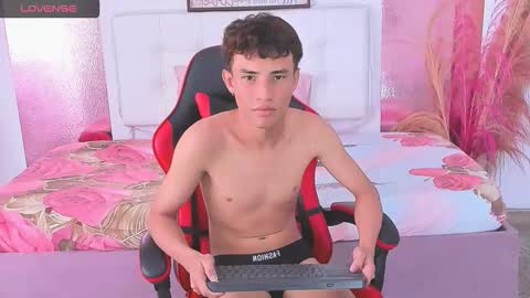 shane_cooper online show from March 21, 7:40 pm