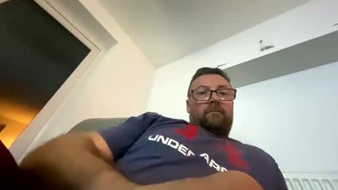 Sharksboy online show from December 23, 6:37 pm