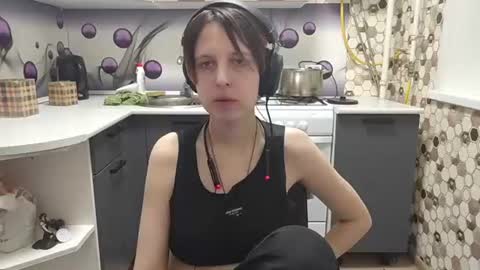 Sara online show from July 10, 8:13 pm