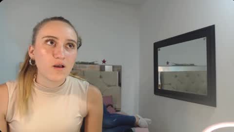 Sara online show from March 10, 6:45 pm