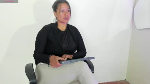 sharoncute16 online show from April 8, 3:48 pm