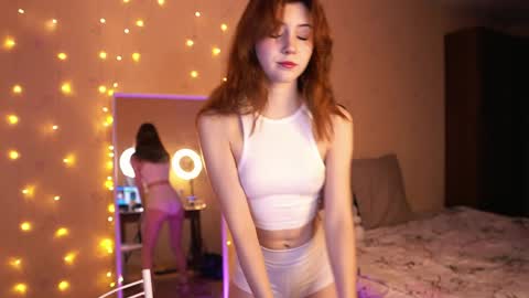 Sonya online show from February 5, 4:03 pm