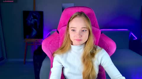 Shawty Mia online show from January 6, 7:07 pm