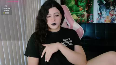 Shayminx online show from June 15, 10:57 pm