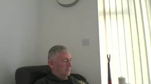 she52 online show from February 7, 3:15 pm