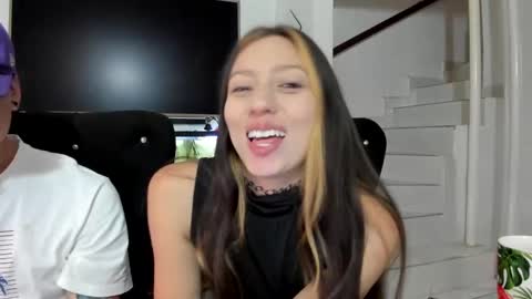 Snapshot of sheandhex chatting on September 14, 6:31 pm katrin and Aaron online show from September 14, 6:31 pm