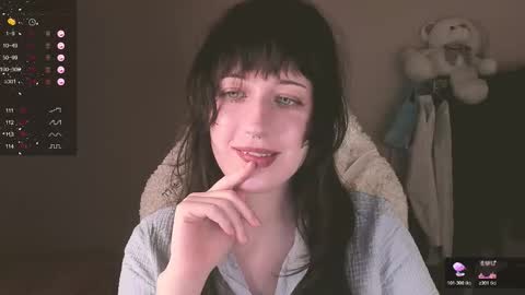 Chiara online show from November 25, 3:00 pm