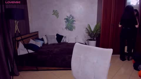 Sheila online show from November 10, 4:37 am