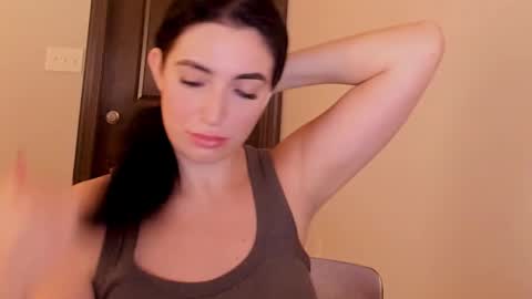 sheisallthat online show from October 15, 2:04 am