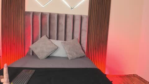 shelene_monrow online show from December 2, 7:56 pm