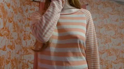 Erika online show from October 27, 8:31 pm