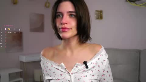 Alex online show from November 20, 1:26 am