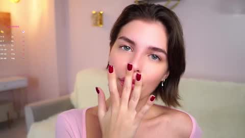 Alex online show from October 5, 1:36 am