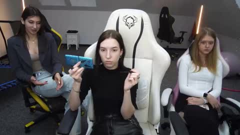 Sheryl online show from October 7, 10:22 am