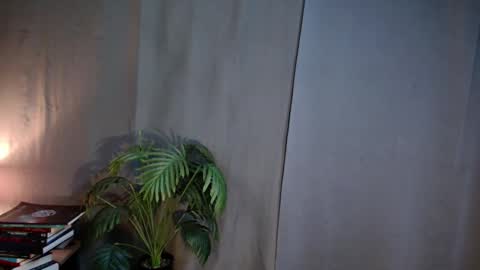 Lana But you can spell it backwards online show from March 13, 1:53 am