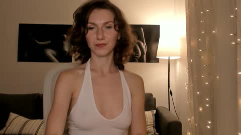 shesleepsnaked online show from March 19, 6:46 pm