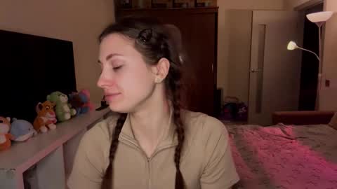 Sheila online show from March 13, 8:23 pm