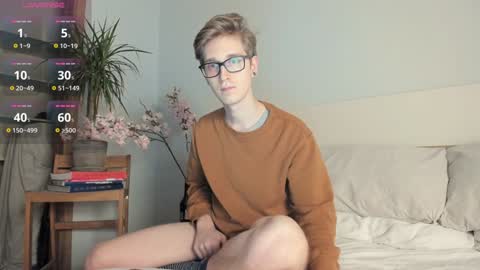 Matthew online show from December 10, 7:00 pm