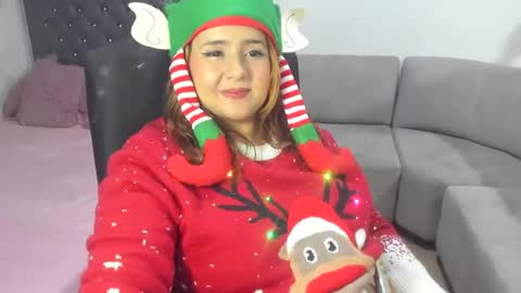 Shofia Beltran online show from December 25, 11:20 pm