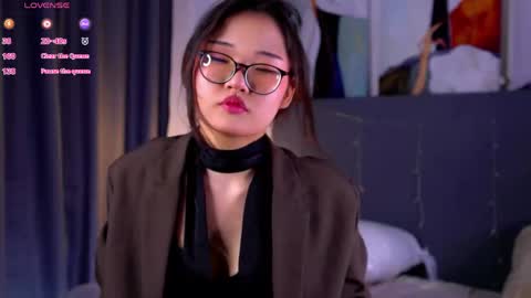 Naomi online show from May 1, 11:26 am