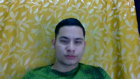 short_daddy777 online show from April 28, 2:09 am