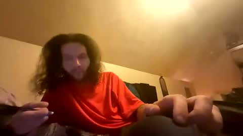 showmewe online show from March 22, 2:15 am