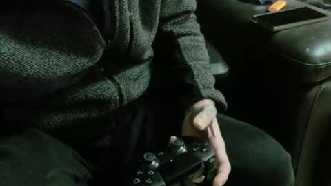 showofjay online show from March 11, 12:13 am