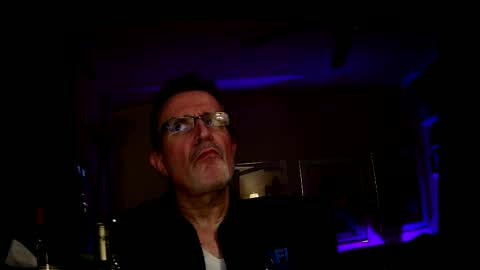 shrewtamer online show from October 9, 3:12 am