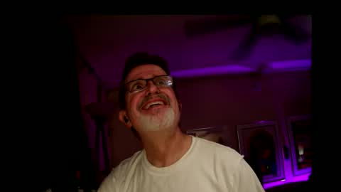 shrewtamer online show from October 25, 2:45 am