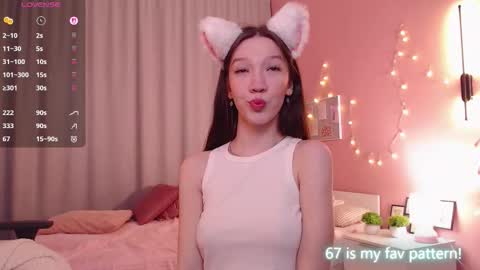 Neila online show from November 13, 2:31 pm