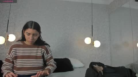 ZUMY ANGELS online show from December 3, 4:24 am