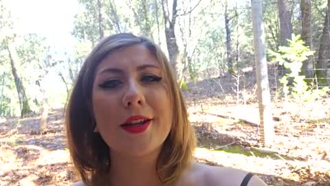 Snapshot of shy_college_girl chatting on January 6, 8:28 pm Aurora Wolfe  Shy College Girl  Top 16 of all OF Creators online show from January 6, 8:28 pm