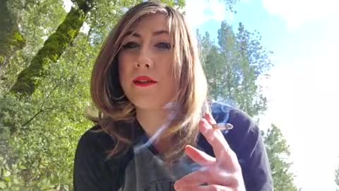 Snapshot of shy_college_girl chatting on February 7, 9:58 pm Aurora Wolfe  Shy College Girl  Top 16 of all OF Creators online show from February 7, 9:58 pm